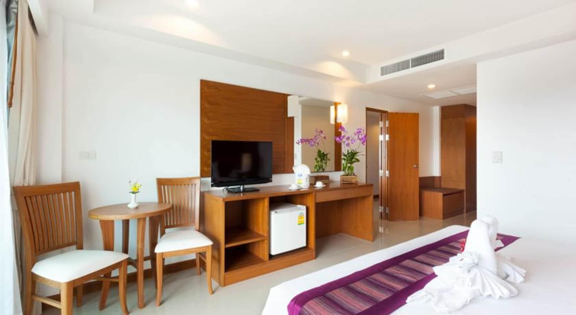 Rawai Princess Hotel Buitenkant foto